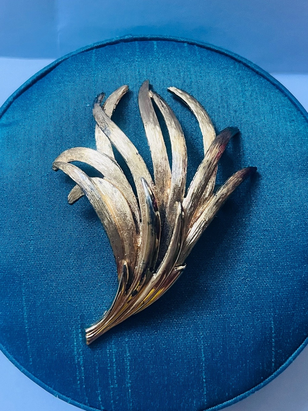 Gold Leaf Spray Brooch - Women Accessories